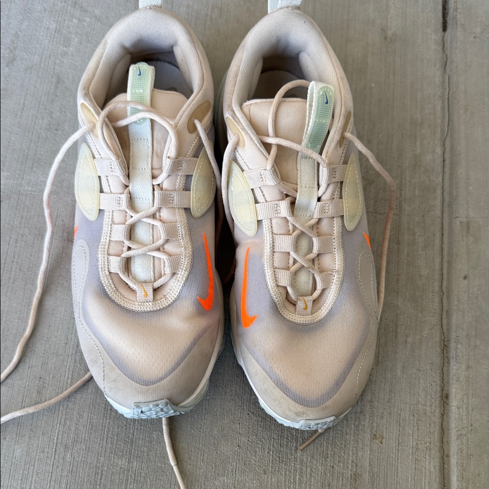 Nike Beige and Orange Women's Sneakers